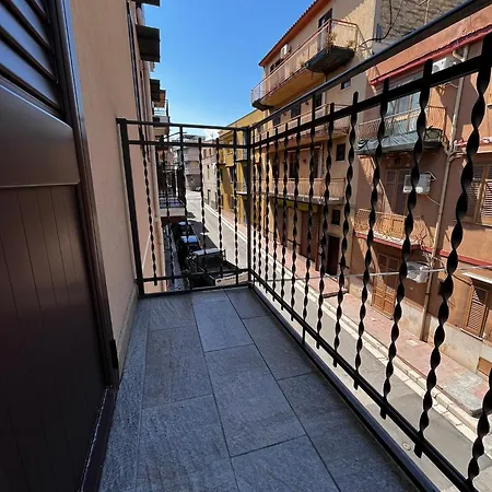 Zabaria - Con Terrazzo Tra Palermo E Cefalu *